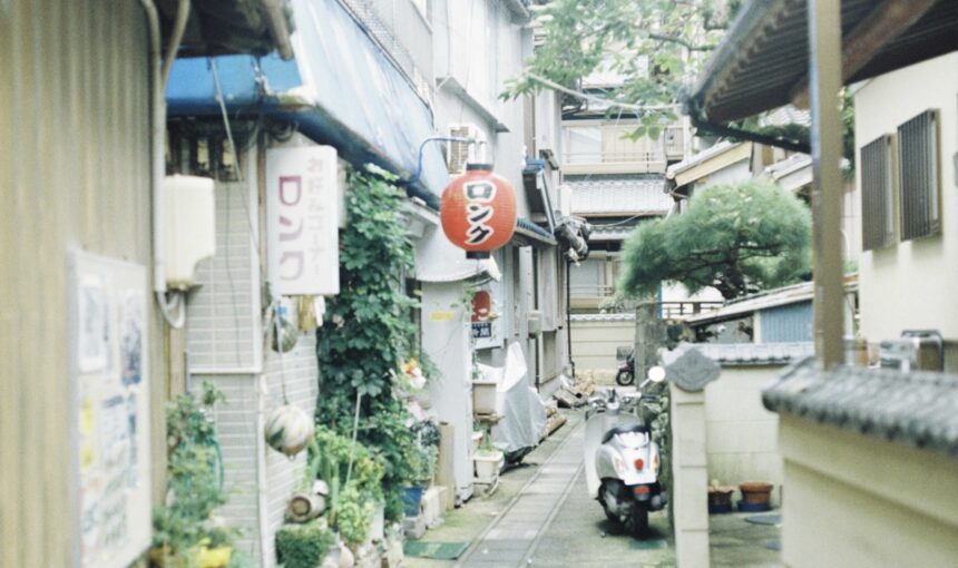 伊勢のじゃない方──答志島で、漁師町の「ぼんやり」を味わう